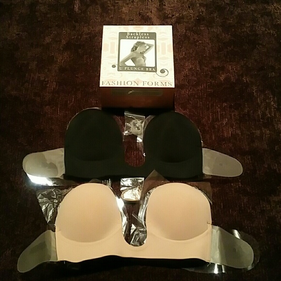 ***BUNDLE*** 📌REDUCED📌BACKLESS STRAPLESS BRA'S