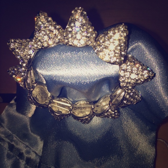 Diamond Stud bracelet