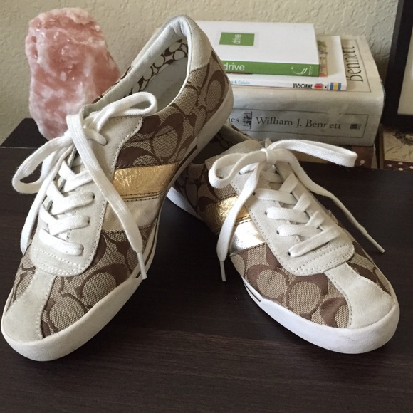 Authentic COACH Roseali tennis shoe 7.5