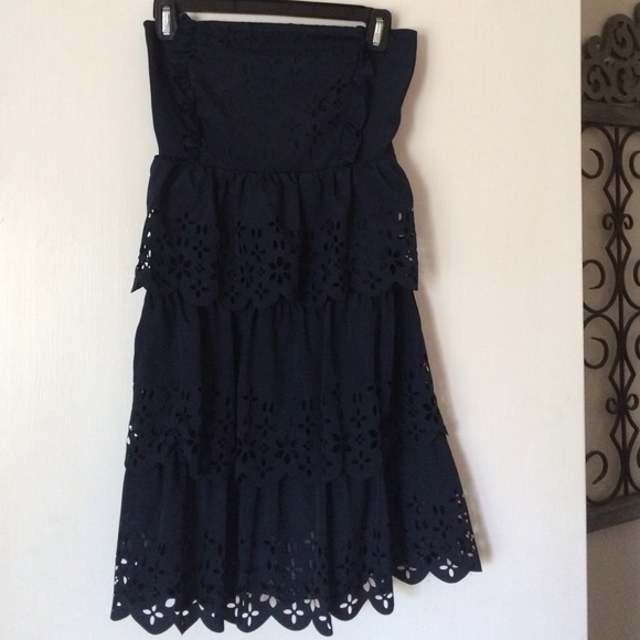 Esley dress size small