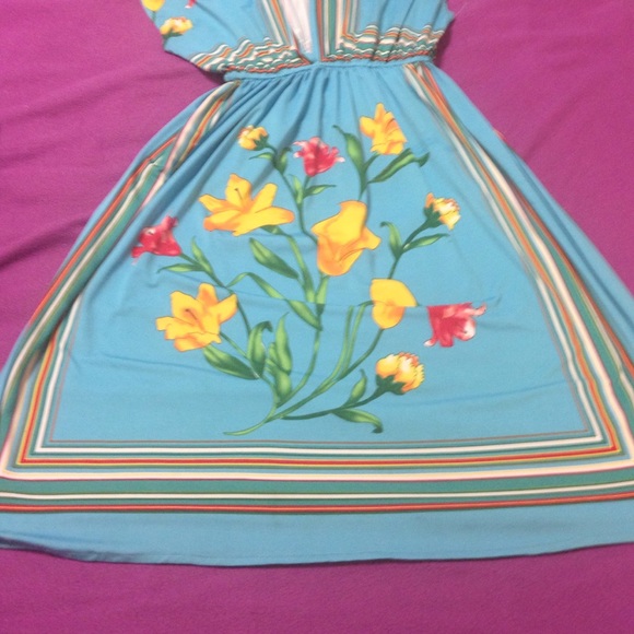 FLORAL Spring Dress💐💐💐🌷🌼 - Picture 2 of 2