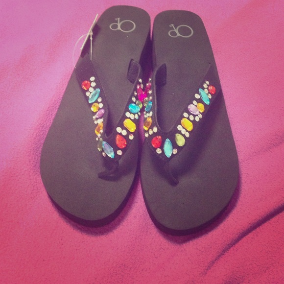 Jeweled Wedge Flip Flops👑