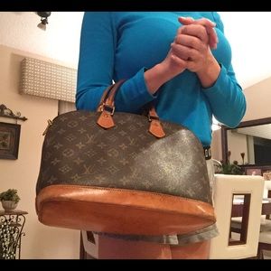 More pics of the LV Alma