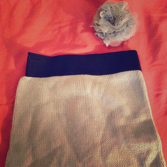 Skirt and hair bow