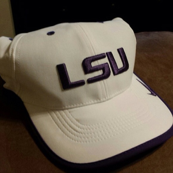 Nike DRI-FIT LSU cap