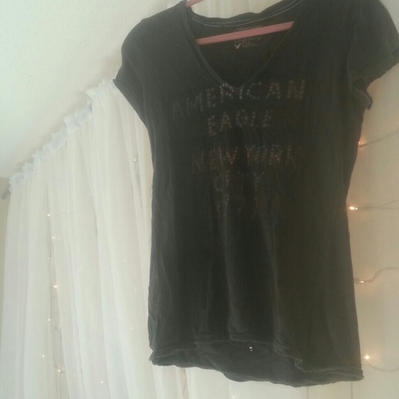 American Eagle VNeck