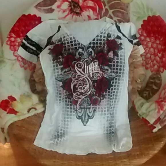 Sinful tee