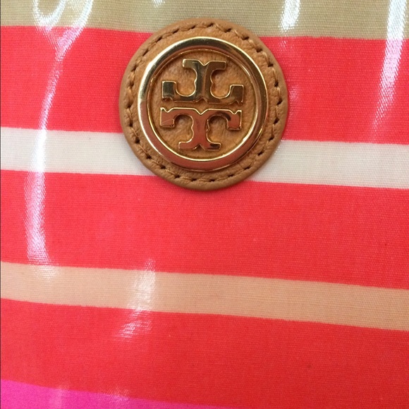 Tory Burch pink stripe iPad case - Picture 2 of 4