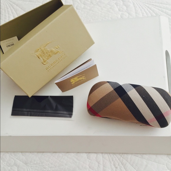 Burberry eyeglass case