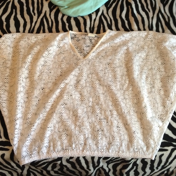 white cover to go over tank tops, swim suits ect. - Picture 1 of 1