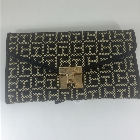 Tommy Hilfiger Wallet
