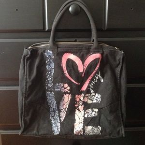 JUICY COUTURE Canvas Zip Tote. Black