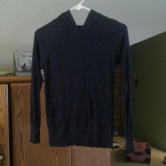 Long sleeve hooded T