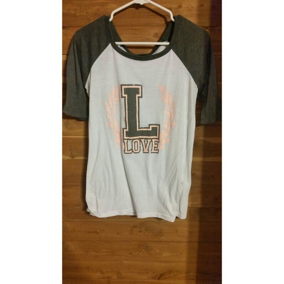 Rue 21 top