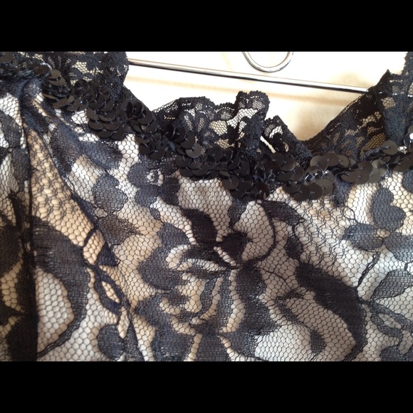 Vintage cocktail dress🍸 - Picture 2 of 4