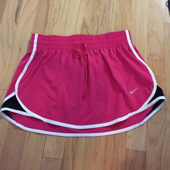 Nike tennis skirt