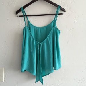 Swing back Poetry Tank