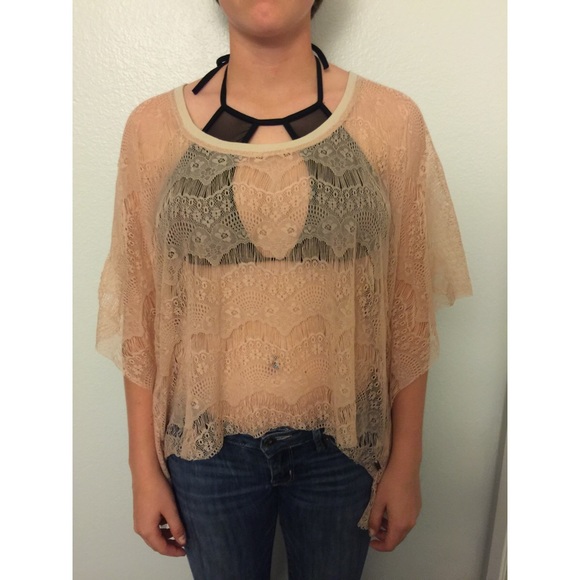 Billabong lacey top