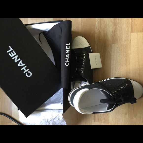 ‼️SOLD‼️ Chanel trainers, excel condition. 39