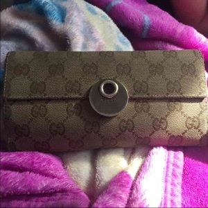Authentic GUCCI wallet