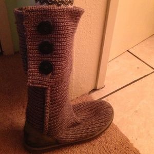 Classic Gray Ugg Cardy