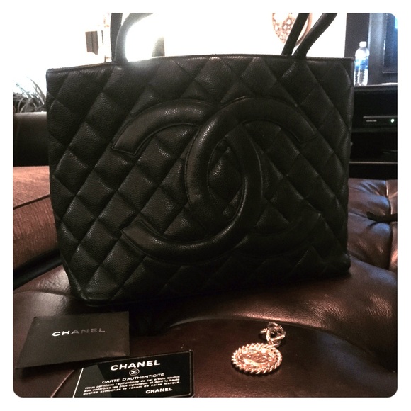 Chanel Black Leather Quilted Bag