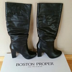 Black leather boots size 9