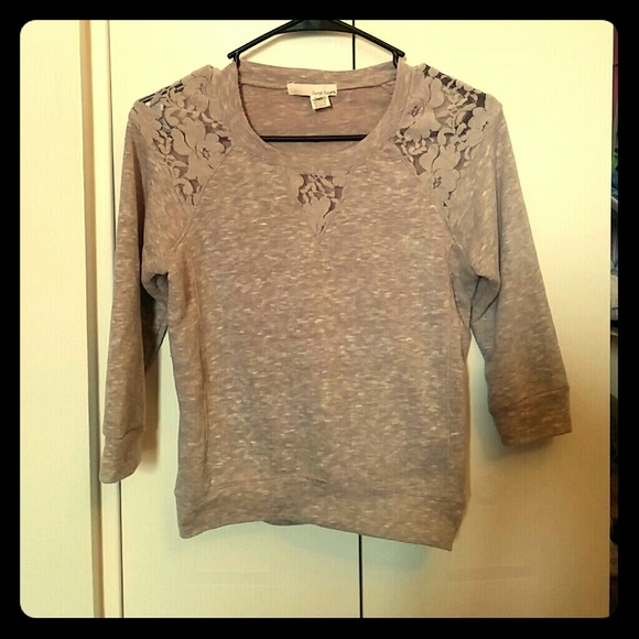 3/4 sleeve shirt