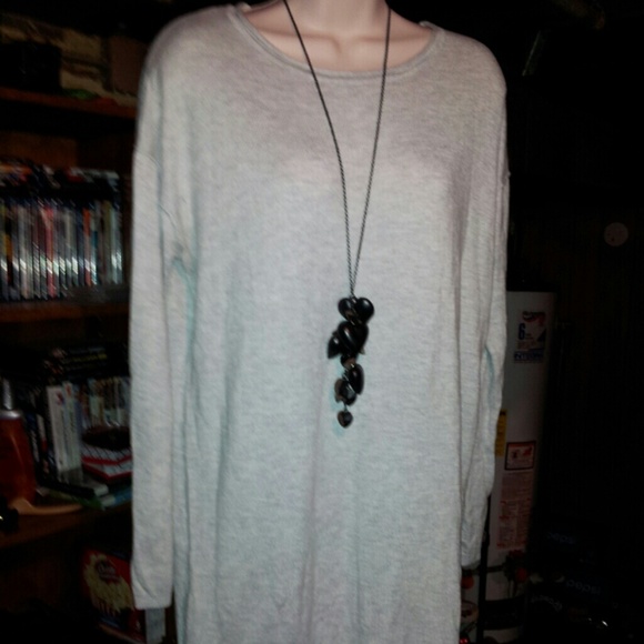 H&M - Picture 1 of 2