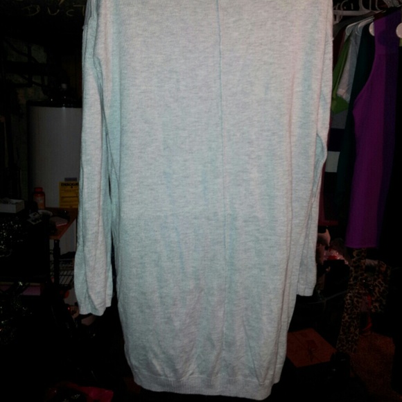 H&M - Picture 2 of 2