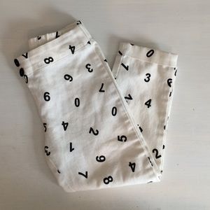 Romwe White Numbered Capris