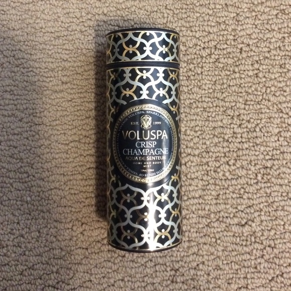 Voluspa crisp champagne home and body mist