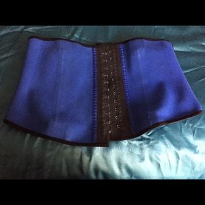 Waist Trainer