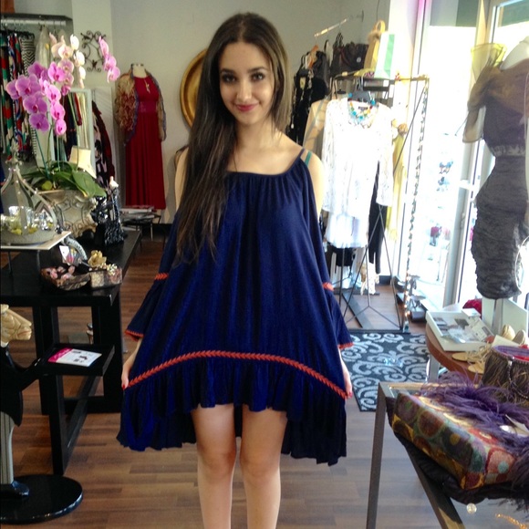 SOLD !!! 🎉 - Picture 2 of 3