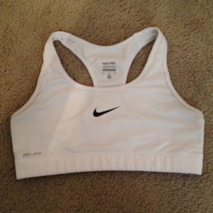 White nike sports bra
