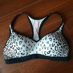 VS Razorback Sports Bra