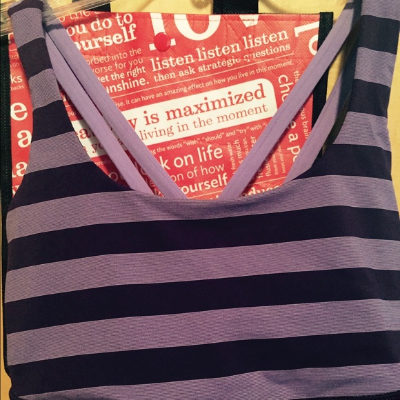 Lululemon bra top