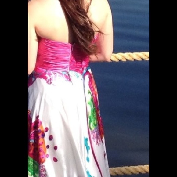 Jovani Prom dress - Picture 2 of 3