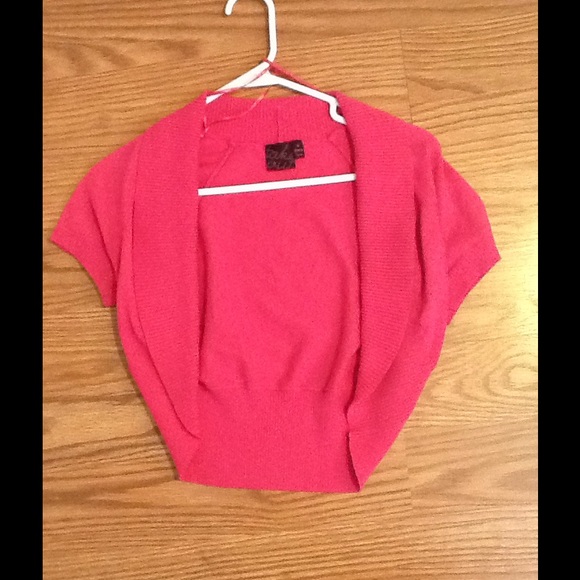 Pink short sleeve sweater - Picture 1 of 3