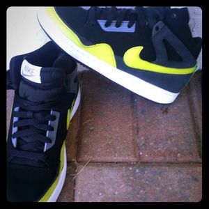 A pair of High Top Nike Airforces