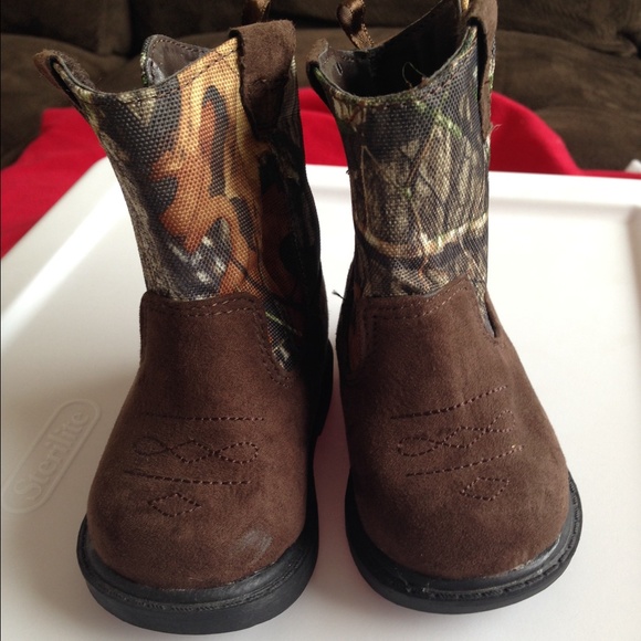 Adorable Baby boy camel shoes