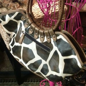 Leather giraffe print bag