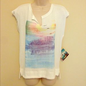Loose fit Roxy "Ocean Love" top NWT