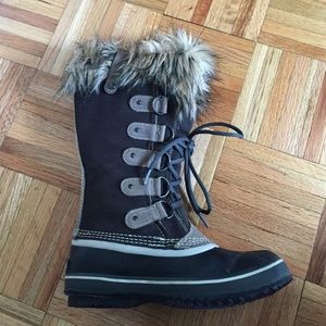 Sorel snow boots