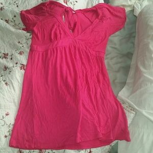 Beautiful open back, long flowy top