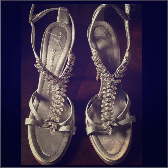 giuseppe zanotti sandals