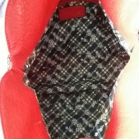 Jessica Simpson handbag. - Picture 3 of 4