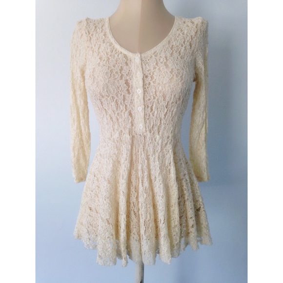 FAST SALE!! Free people lace top