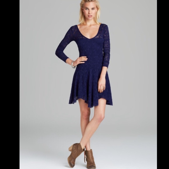 💜bundled Free People lace blue dress - Picture 2 of 3