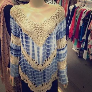 Croche long sleeve top